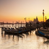 Venecija u sumraku; Venecija, Italija Poster Print