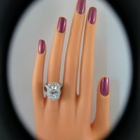 Ženski zajednički prsten za angažman u Karatu sa karatnom prirodnom okruglom blistavom bijelom safirskom